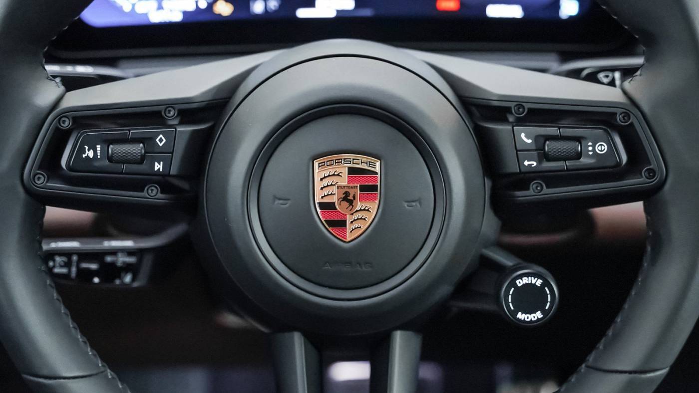 2025 Porsche Macan Electric WP1AB2XAXSL151661