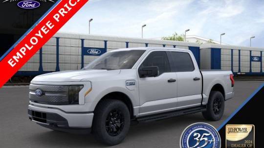 2025 Ford F-150 Lightning 1FTVW3LK8SWG15530