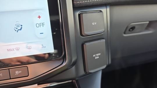 2025 Ford F-150 Lightning 1FT6W3L78SWG05502