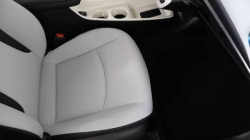 2019 Toyota Prius Prime - Images - 7