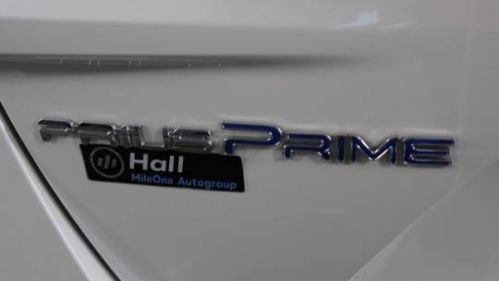 2019 Toyota Prius Prime - Images - 12