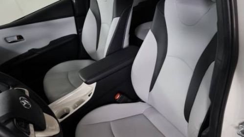 2019 Toyota Prius Prime - Images - 17