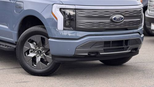 2023 Ford F-150 Lightning - Images - 3