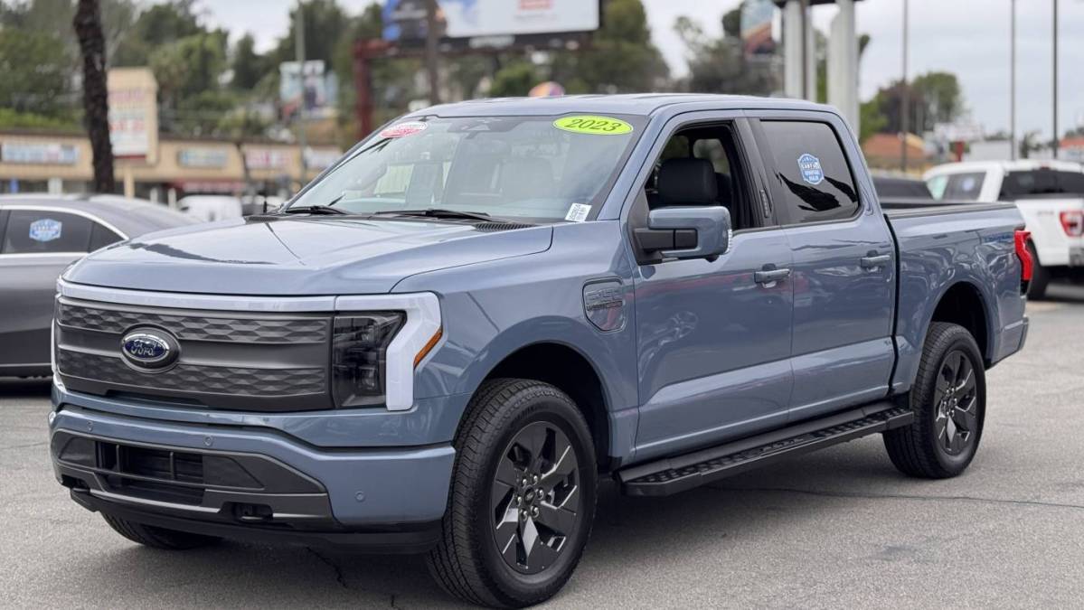 2023 Ford F-150 Lightning - Images - 5