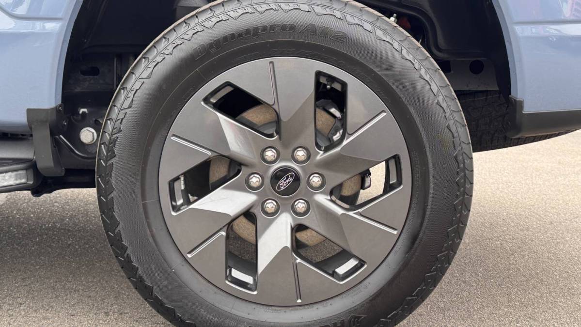 2023 Ford F-150 Lightning - Images - 11