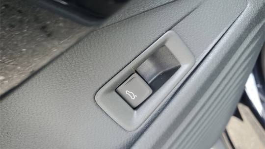 2025 Volkswagen ID.4 1V2WSPE8XSC004293
