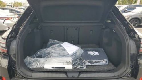 2025 Volkswagen ID.4 1V2WSPE8XSC004293