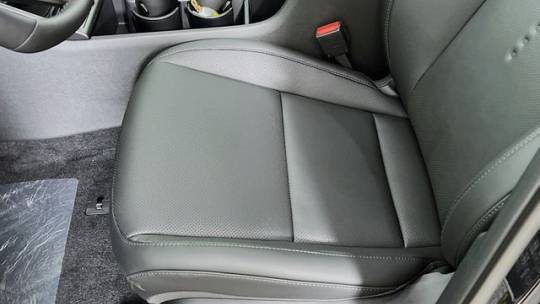 2025 Hyundai Kona Electric KM8HE3A60SU028493