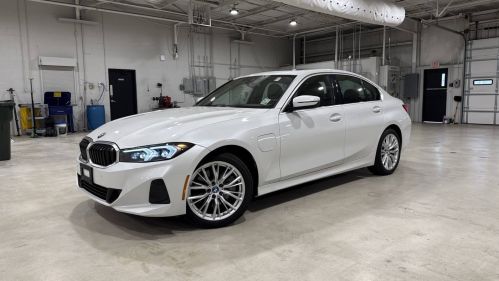 2024 BMW 3 Series - Images - 1