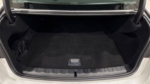 2024 BMW 3 Series - Images - 9