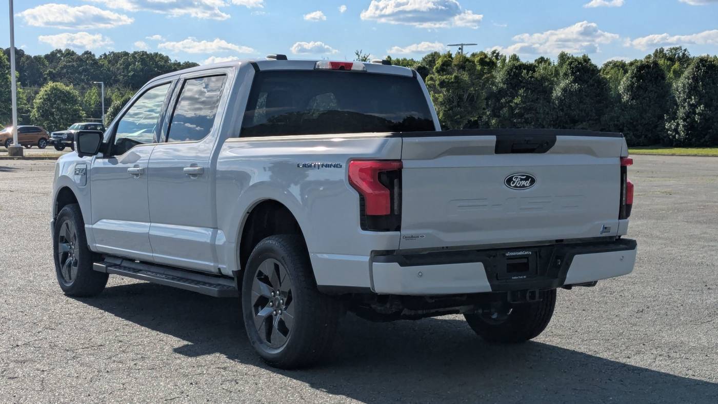 2025 Ford F-150 Lightning 1FTVW3LU0SWG10761
