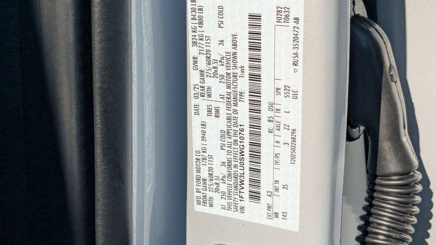 2025 Ford F-150 Lightning 1FTVW3LU0SWG10761