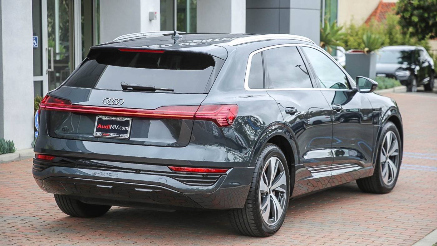 2024 Audi Q8 e-tron WA15AAGE9RB031981