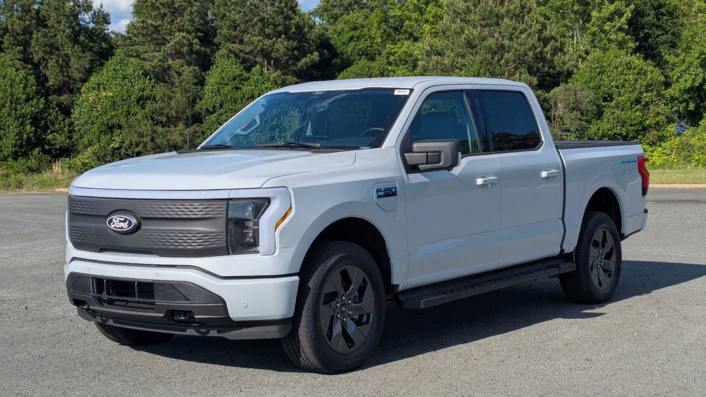 2025 Ford F-150 Lightning 1FTVW3LU0SWG10761