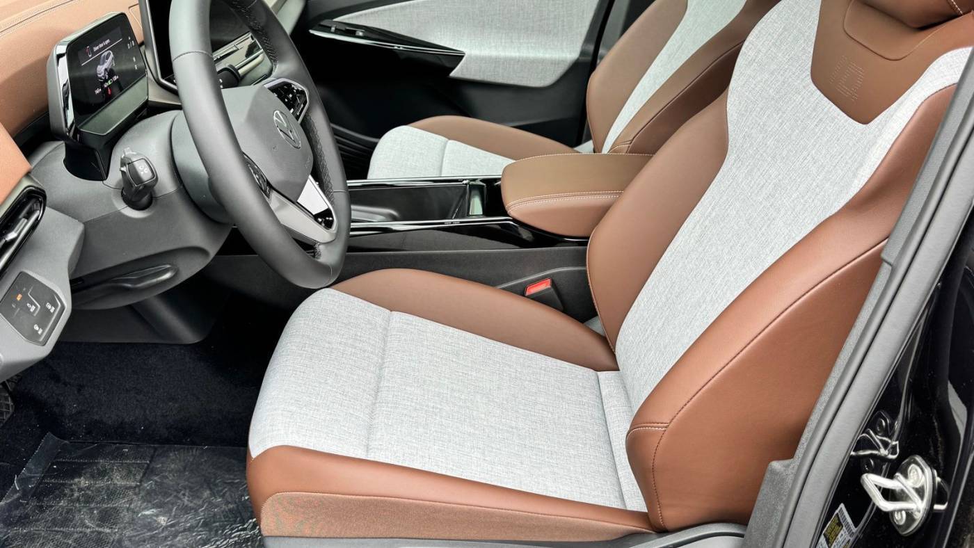 2025 Volkswagen ID.4 1V2CRPE85SC004930