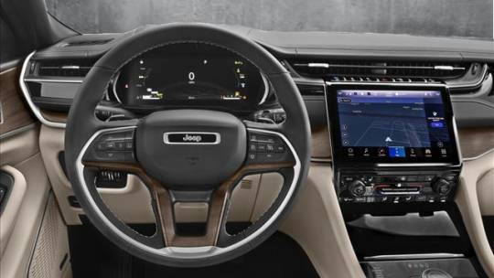 2025 Jeep Grand Cherokee 1C4RJYE66S8698814