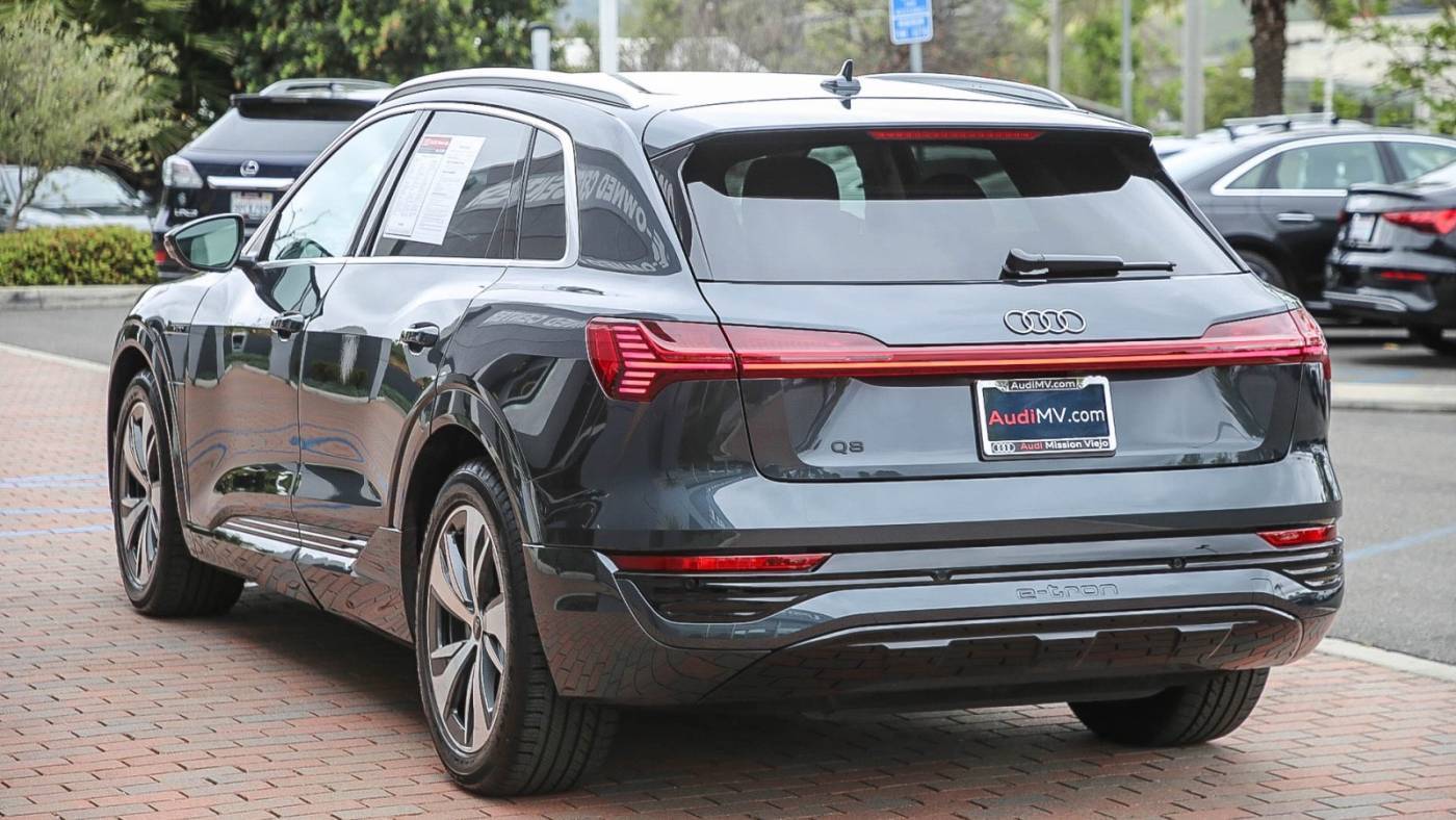 2024 Audi Q8 e-tron WA15AAGE9RB031981