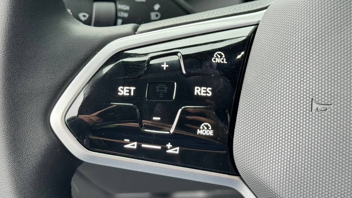 2025 Volkswagen ID.4 1V2CRPE85SC004930