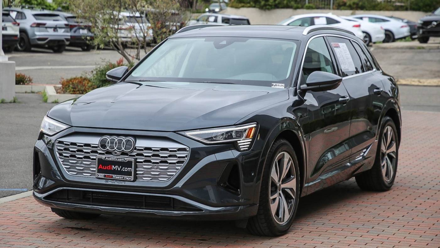 2024 Audi Q8 e-tron WA15AAGE9RB031981