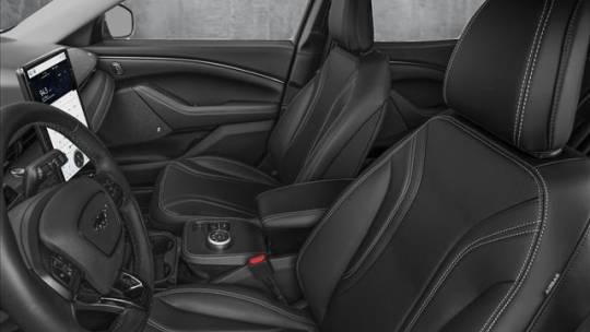2025 Ford Mustang Mach E 3FMTK3R73SMA18612