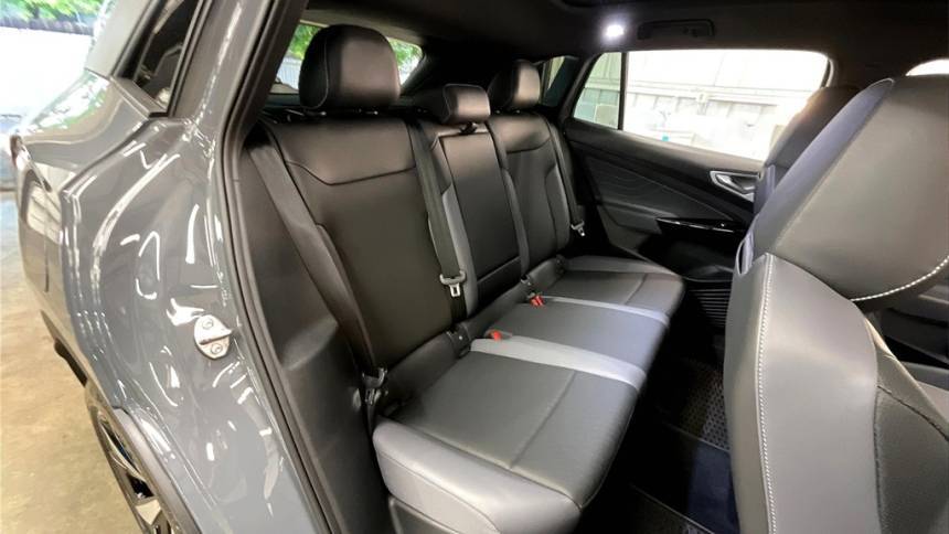2025 Volkswagen ID.4 1V2VRPE84SC005656