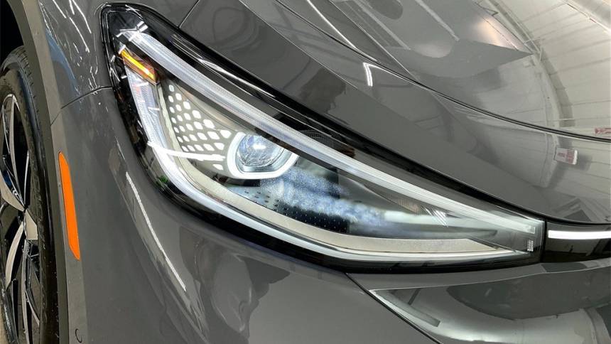 2025 Volkswagen ID.4 1V2VRPE84SC005656