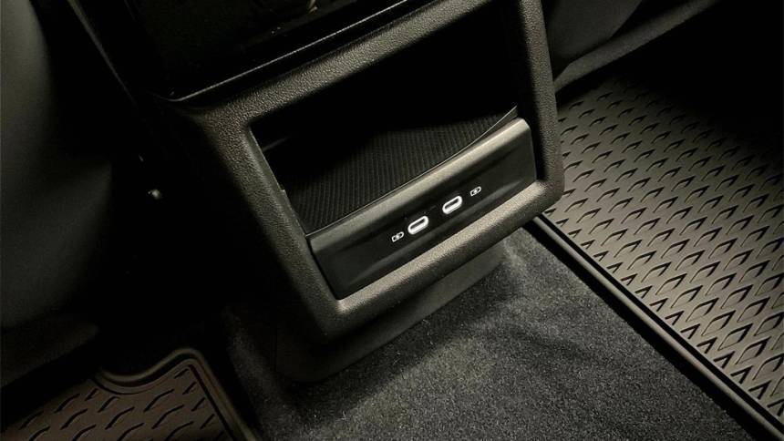 2025 Volkswagen ID.4 1V2VRPE84SC005656