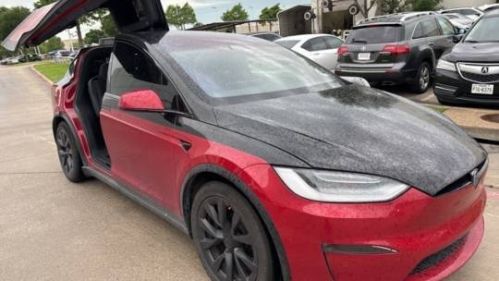 2022 Tesla Model X - Images - 3