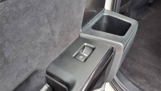 2025 Ford F-150 Lightning - Images - 9