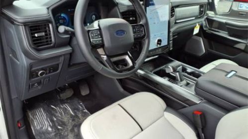 2025 Ford F-150 Lightning - Images - 10