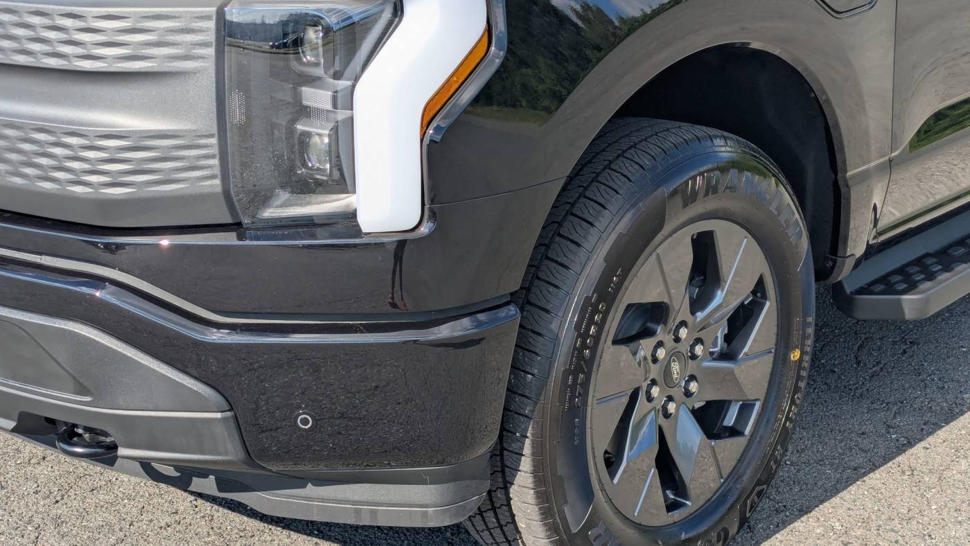 2025 Ford F-150 Lightning 1FT6W3LU7SWG07442