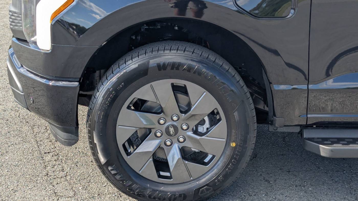 2025 Ford F-150 Lightning 1FT6W3LU7SWG07442