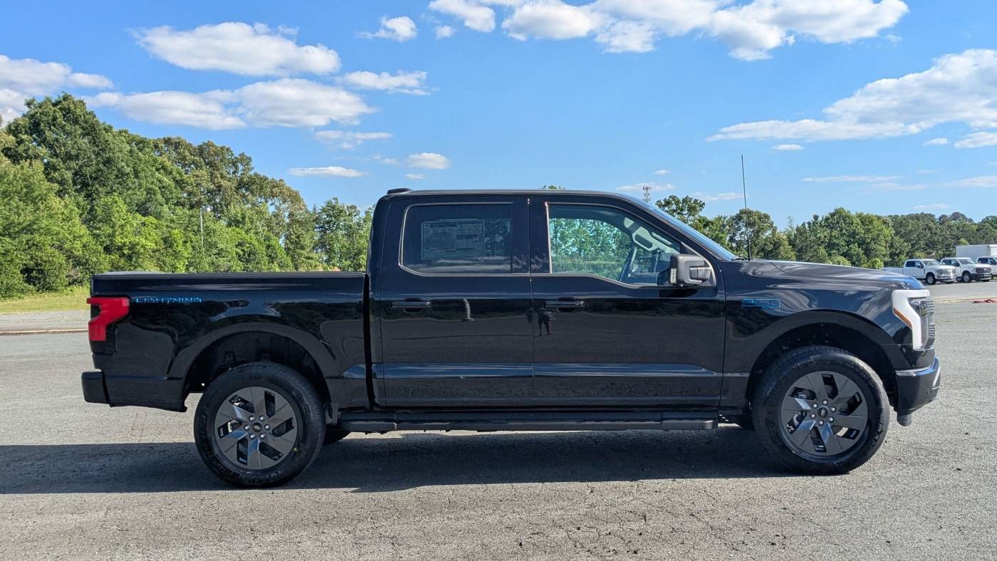 2025 Ford F-150 Lightning 1FT6W3LU7SWG07442