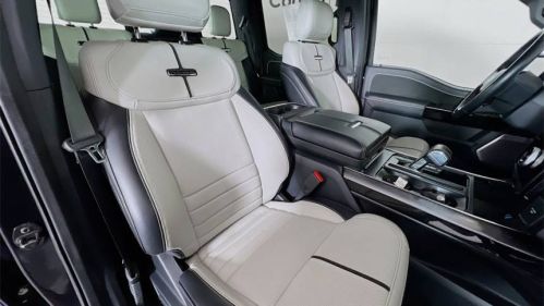 2023 Ford F-150 Lightning - Images - 17