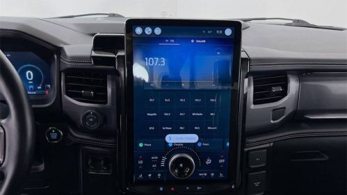 2023 Ford F-150 Lightning - Images - 22