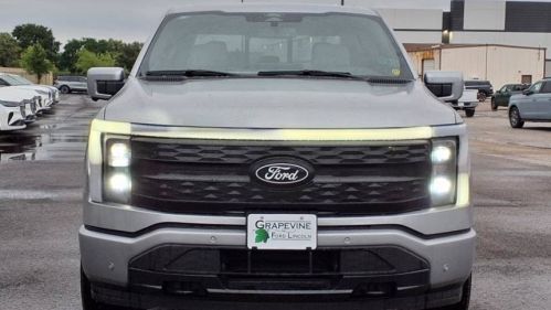2025 Ford F-150 Lightning - Images - 2