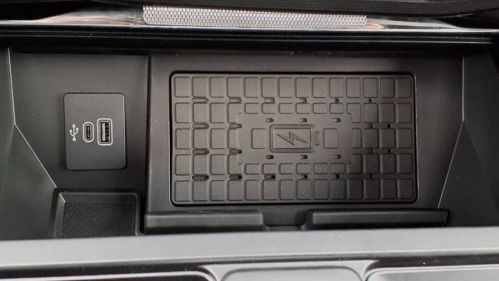 2025 Ford F-150 Lightning - Images - 12