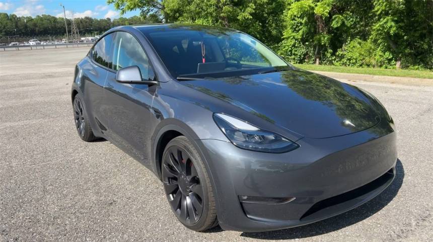 2023 Tesla Model Y 7SAYGDEF5PF897916