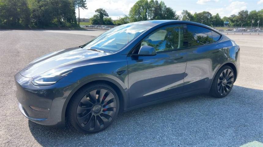 2023 Tesla Model Y 7SAYGDEF5PF897916