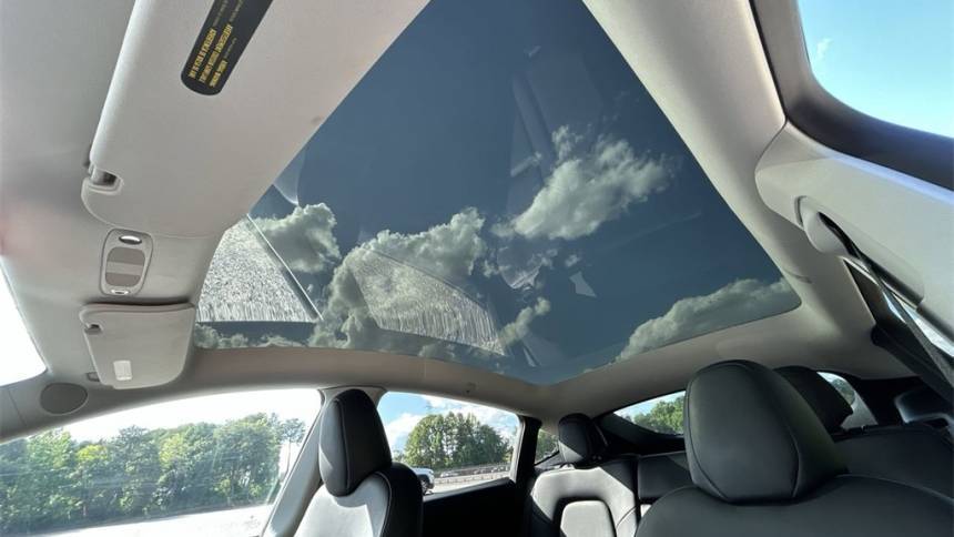 2023 Tesla Model Y 7SAYGDEF5PF897916