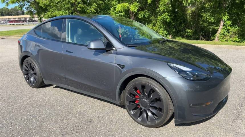 2023 Tesla Model Y 7SAYGDEF5PF897916