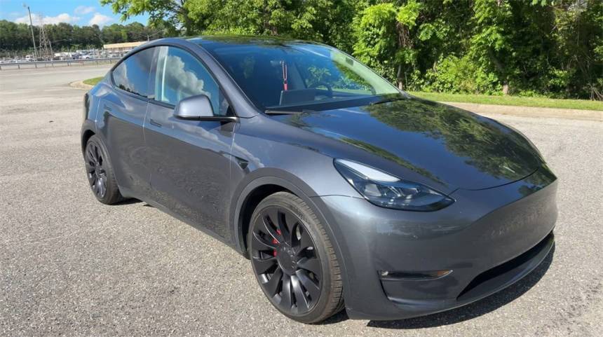 2023 Tesla Model Y 7SAYGDEF5PF897916