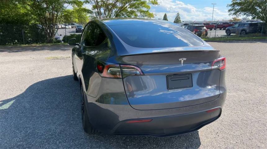 2023 Tesla Model Y 7SAYGDEF5PF897916