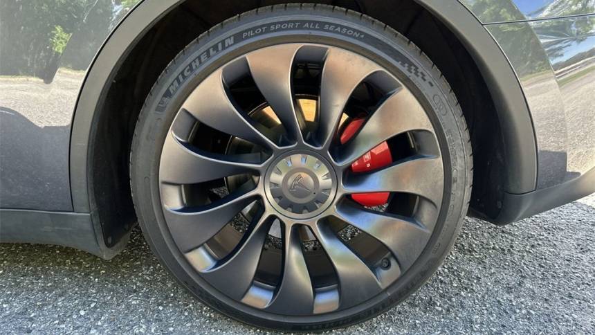 2023 Tesla Model Y 7SAYGDEF5PF897916