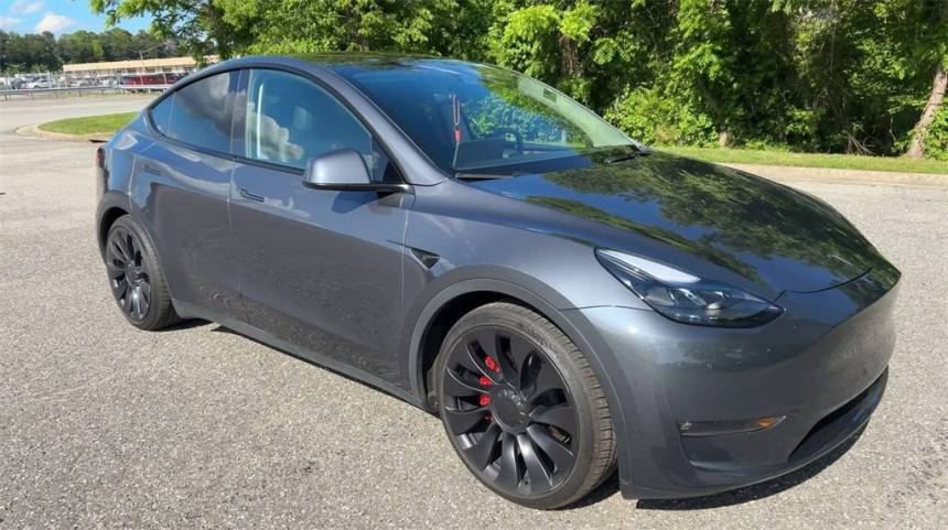2023 Tesla Model Y 7SAYGDEF5PF897916