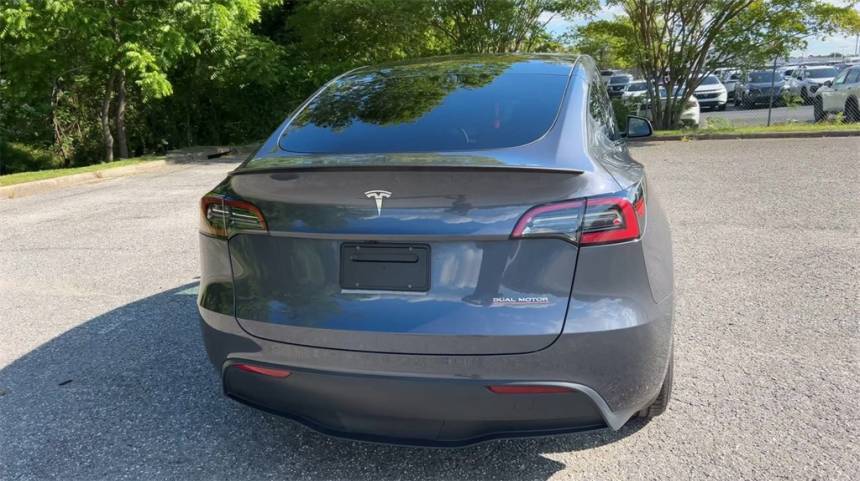 2023 Tesla Model Y 7SAYGDEF5PF897916