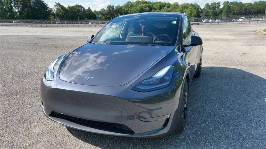 2023 Tesla Model Y 7SAYGDEF5PF897916
