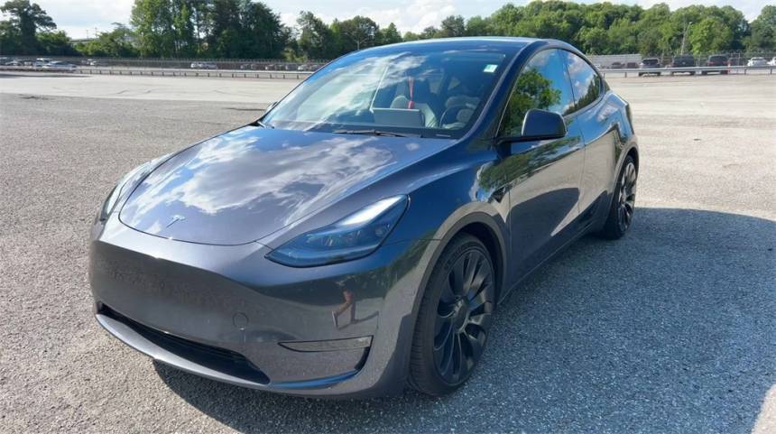 2023 Tesla Model Y 7SAYGDEF5PF897916