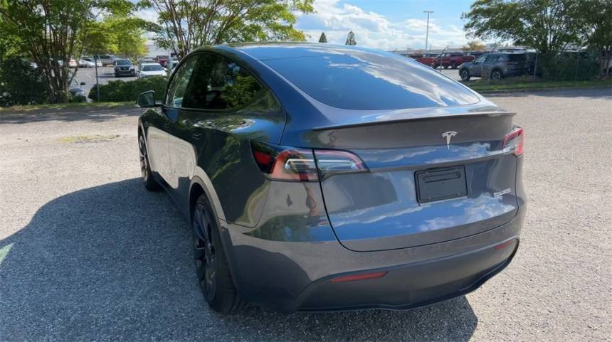 2023 Tesla Model Y 7SAYGDEF5PF897916