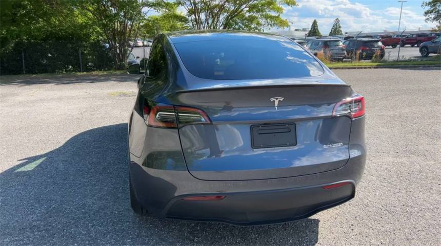 2023 Tesla Model Y 7SAYGDEF5PF897916